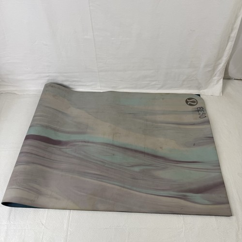 Lululemon the reversible - e1,