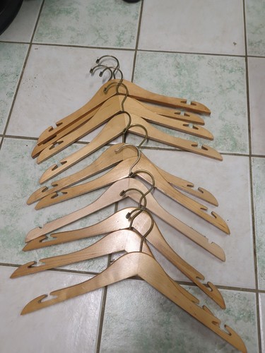 Wooden clothes hangers 10ct - wooden,