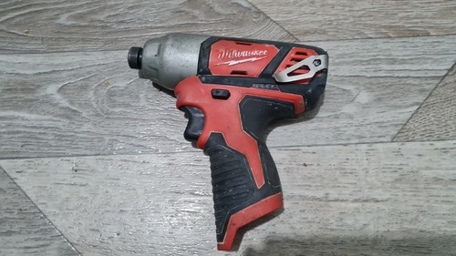 Milwaukee m12 2462 12v - milwaukee, 2462-20
