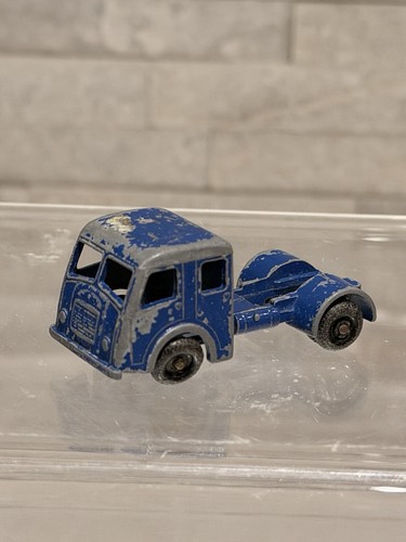 Lesney tippax refuse - lesney, collector