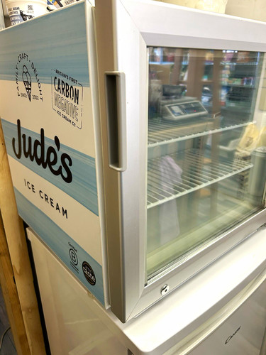 Jude countertop ice - ice, cream