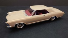 AMT  1965 BUICK RIVIERA BUILT