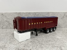 Corgi - Tri-Axle Bulk Tipper Trailer - Cawley Bros - CC13432 - 1:50 - Mint/New