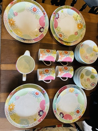 Port meirion dinner - meirion, plates