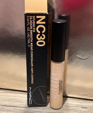MAC Studio Fix NC30 24-Hour