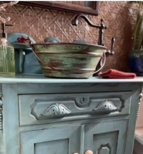 Round copper bucket - bucket, vessel