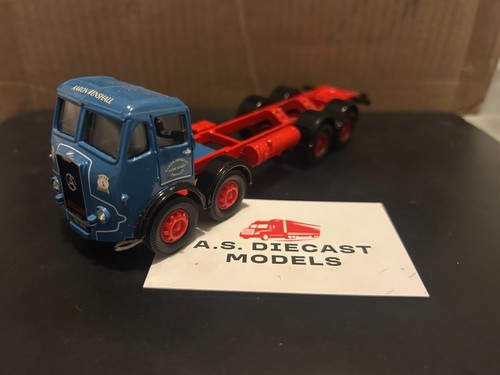 Corgi modern truck heavy - modern,