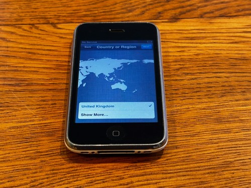 Apple iphone 3gs 16gb white - 16gb,