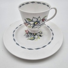 Susie Cooper Bridal Bouquet Tea Cup And Saucer Plate Bone China England c.1165