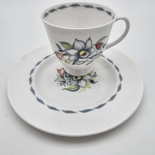 Tea cup and saucer - cup,