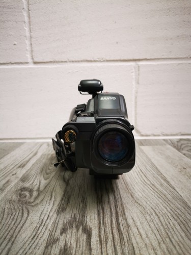 Sanyo 8mm camcorder - 8mm,