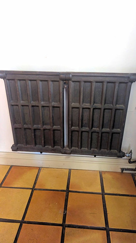 Deco flat panel cast - x,
