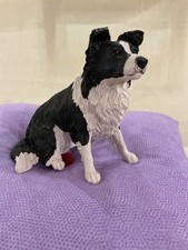 Border Fine Arts - Sitting