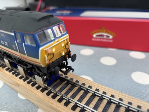 Bachmann 657 class 47 - bachmann,