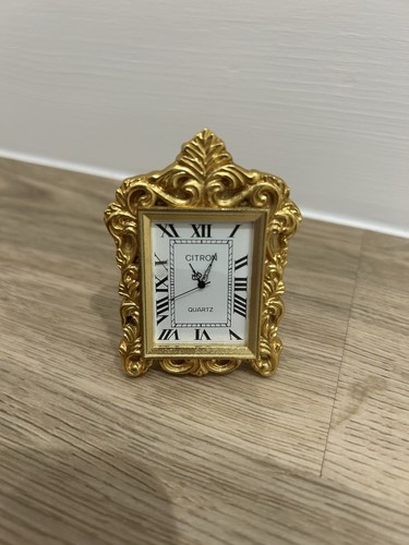 Citron quartz miniature clock - citron,