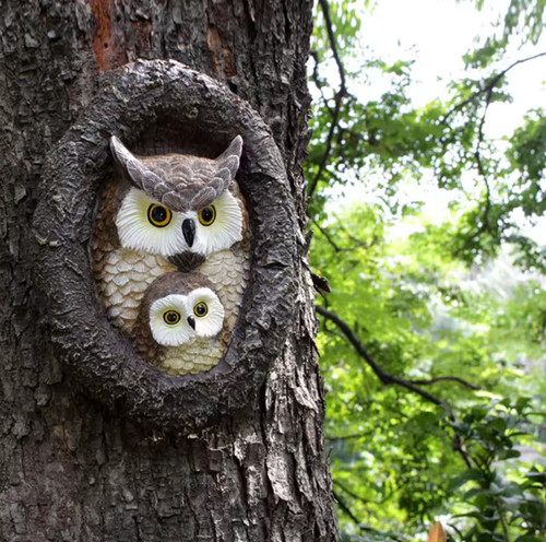 Baby owl tree - face, sculpture