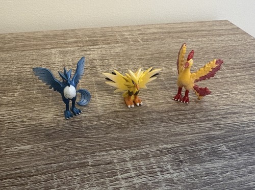 Pokemon tomy cgtsj - pokemon, figures