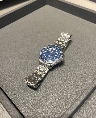 Omega diver 300m axial - omega, co-axial