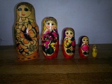 RUSSIAN DOLLS VINTAGE WOODEN 5