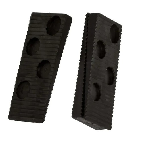 Floor spacers for laminate - floor,