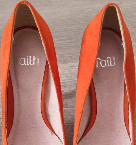 Faith orange suede pointed toe - faith,