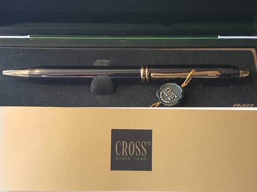 Stunning vintage cross - stunning,