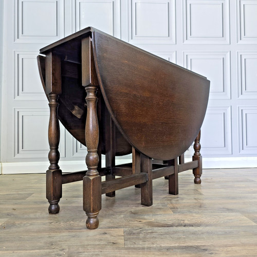Vintage oak dining - table,