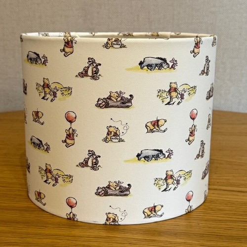 Winnie the pooh - pooh, drum
