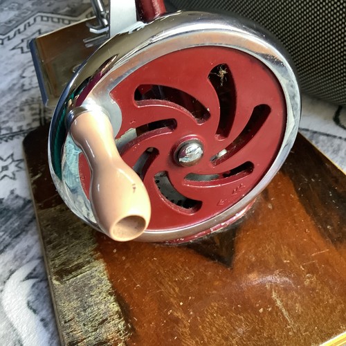 Vintage essex minature sewing - essex,