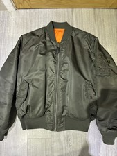 Alpha Industries MA-1 Bomber