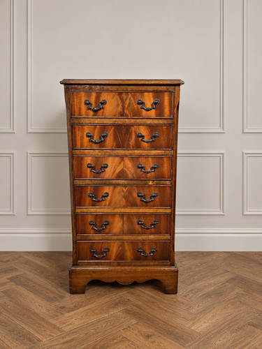 Antique style flame - an,