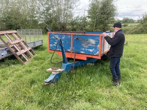 Single axle tipping - single,