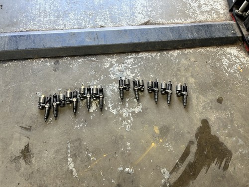 Td5 injectors sets green and - injectors,