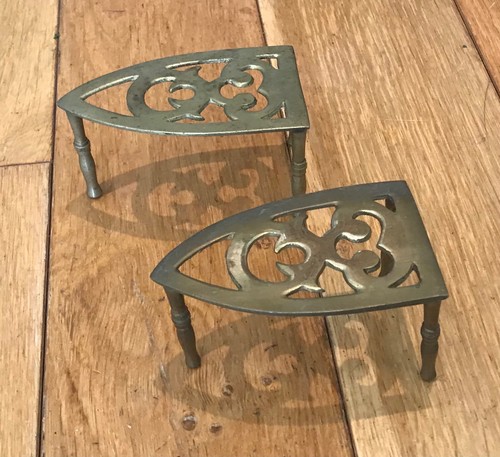 Antique brass trivet - brass,