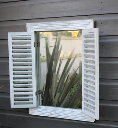 Outdoor indoor garden ornament - outdoor,