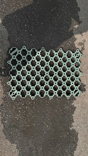 Aco groundguard grass - &, gravel