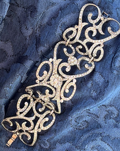 Bella tiara antonella - bella-tiara, "antonella"