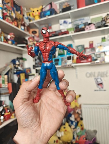 Spiderman marvel legends - spiderman,