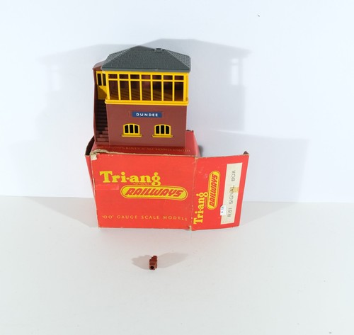 Tri ang r61 signal box - tri-ang, vintage