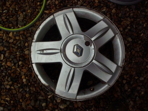 Renault clio 2005 mk2 alloy - renault,