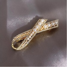 Women's Peral Banana Clip