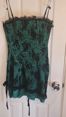 Diva catwalk green - &, black