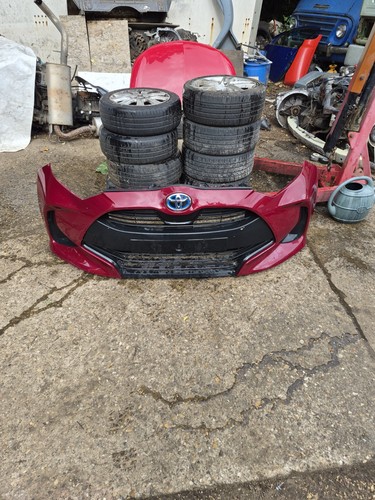 Toyota yaris front bumper mk4 - front,