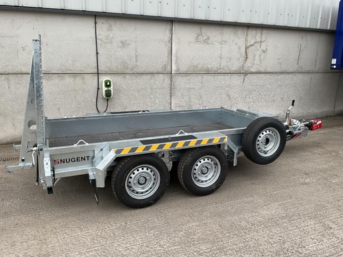 Nugent 4 twin axle - 9'2', x