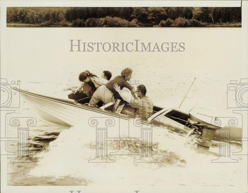 1961 press photo passengers - photo,