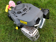 Challenge XSZ40E Petrol Lawn