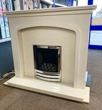 DISPLAY FIREPLACE OFFER!! -