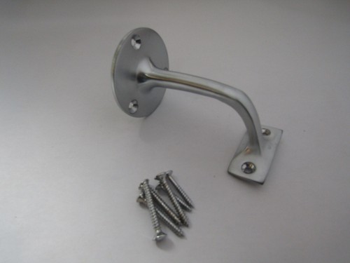 Traditional stair bannister - traditional,
