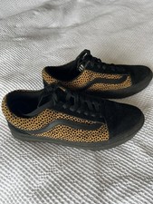 VANS Ladies - Black and