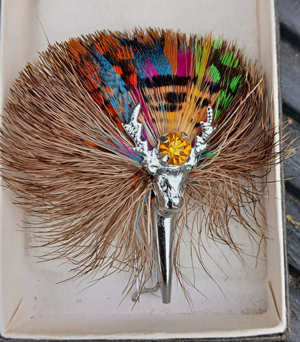 Stag deer head - head, brooch